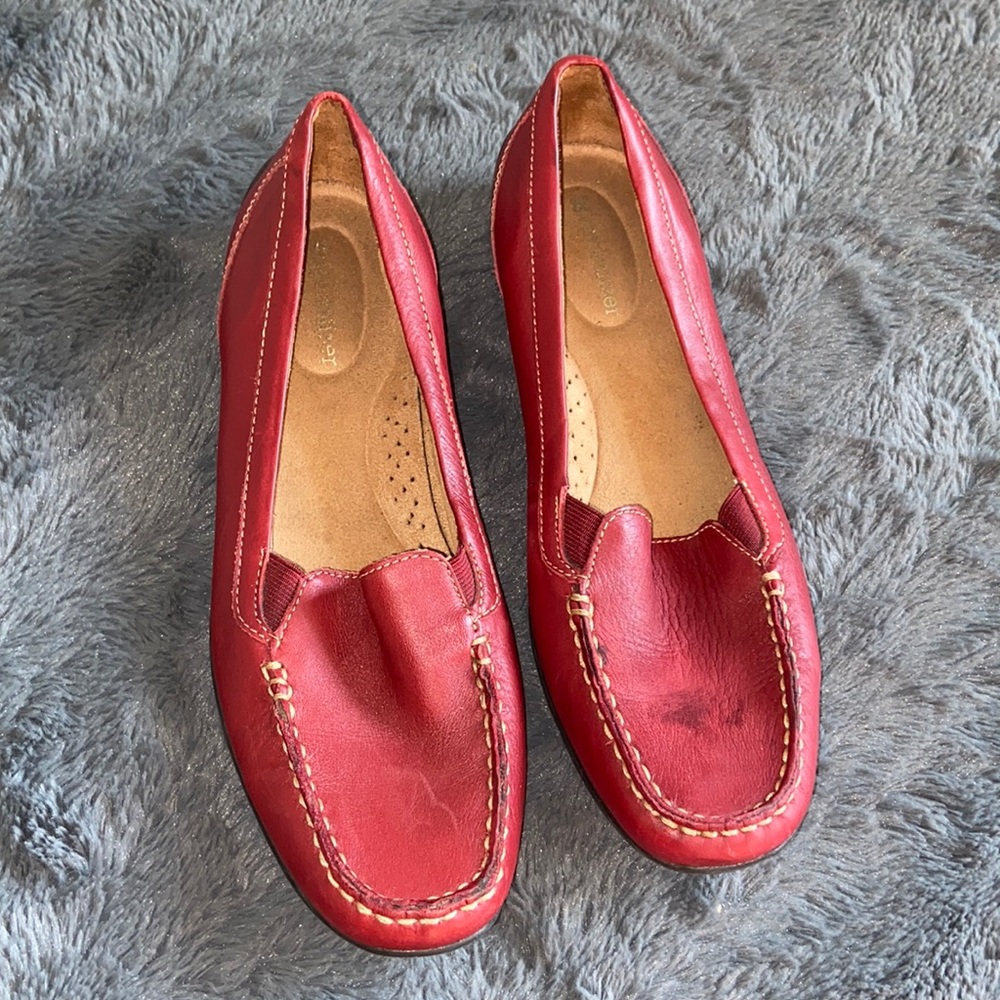 Naturalizer Loafers